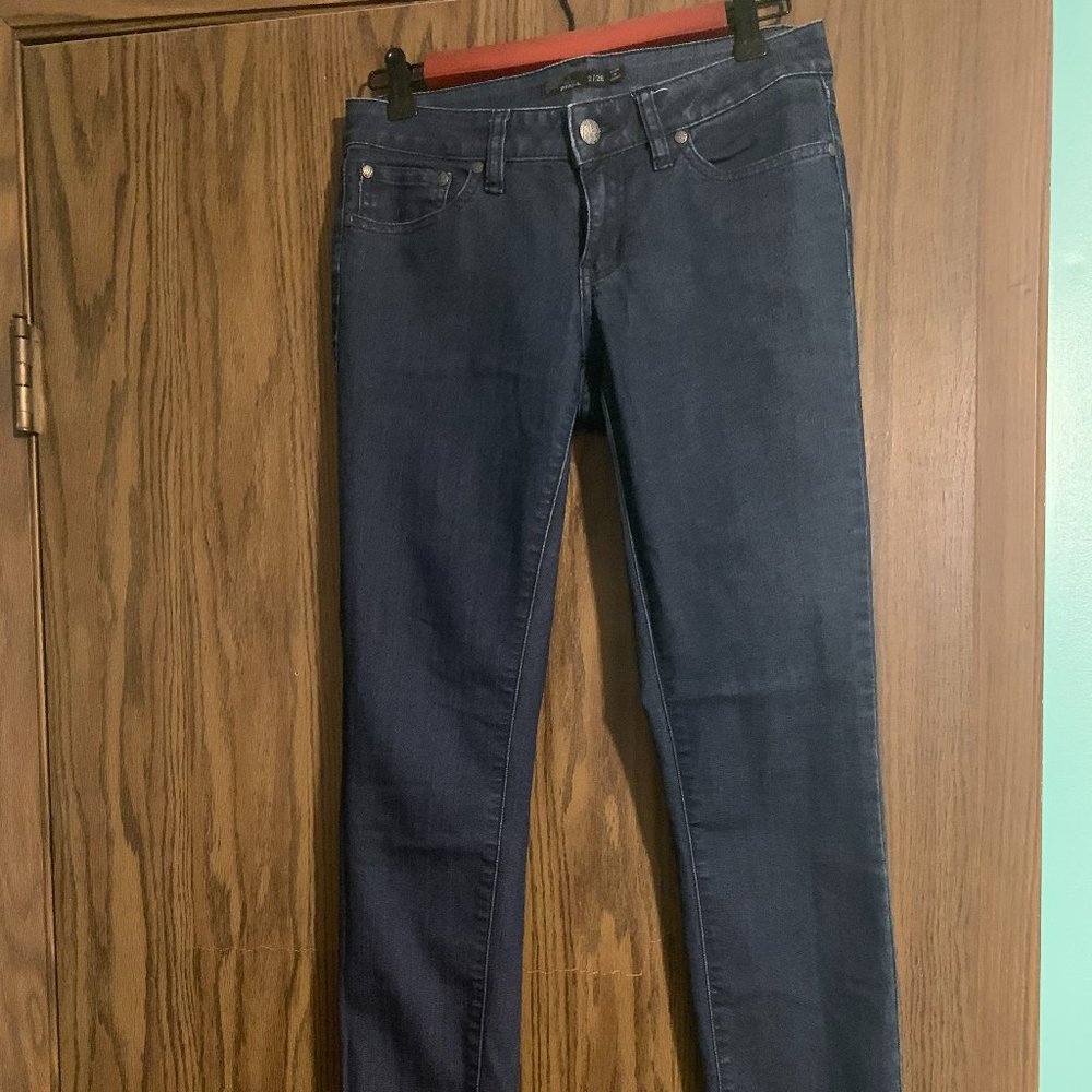 Prana jeans size 2/26 (fits like 4 or 6)